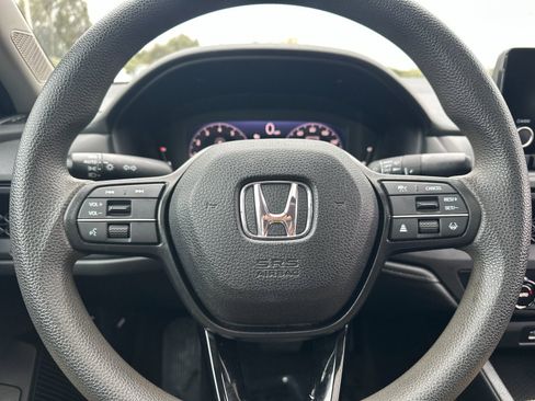 Used 2024 Honda Accord EX image 21