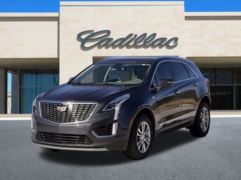 Used 2023 Cadillac XT5 Premium Luxury image 9