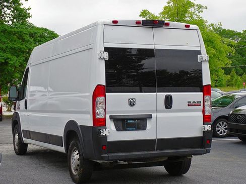Used 2022 RAM ProMaster 2500 FWD image 11