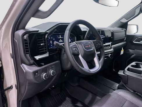 New 2026 GMC Sierra 1500 SLE w/ Preferred Package RWD image 9