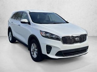 Used 2020 Kia Sorento L video 3