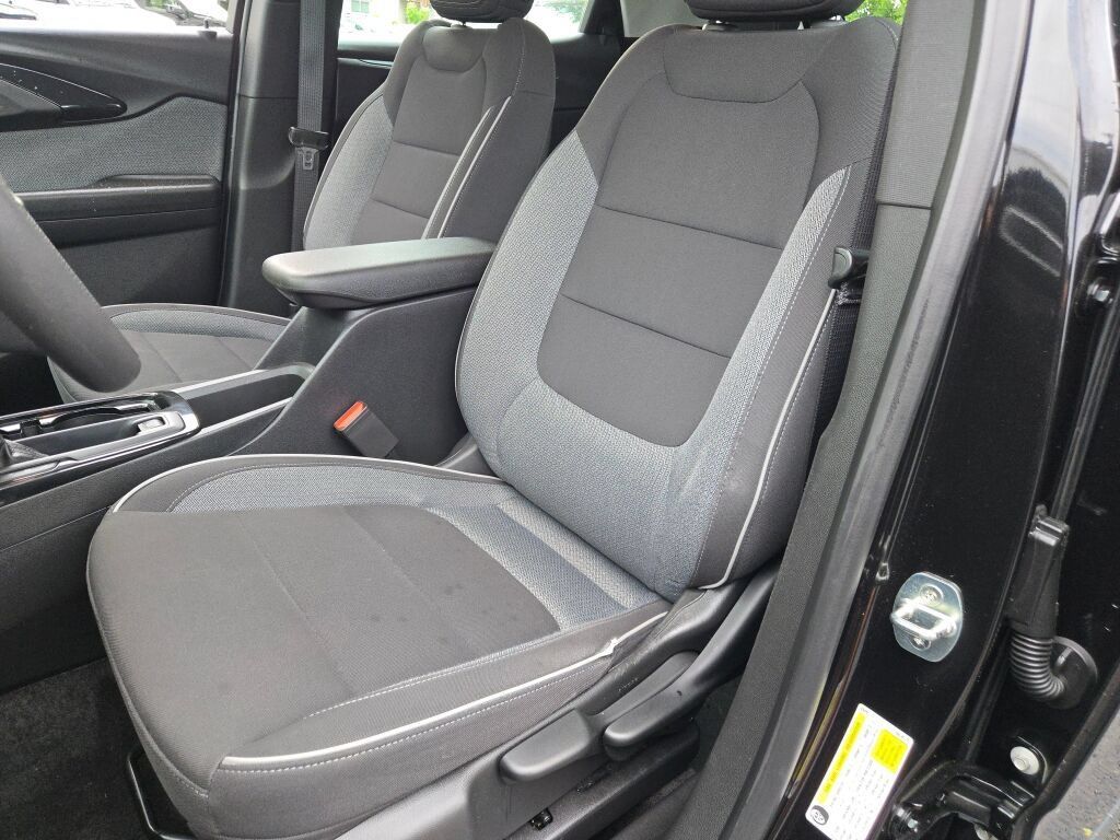 Certified 2023 Chevrolet TrailBlazer LS FWD image 27