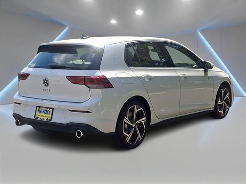New 2026 Volkswagen GTI SE FWD image 4
