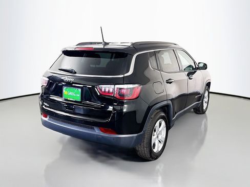 Used 2018 Jeep Compass Latitude w/ Popular Equipment Group image 10