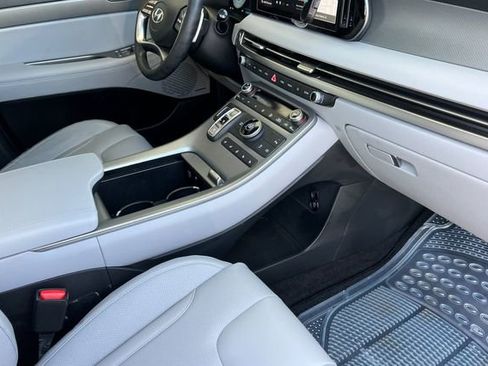 Used 2023 Hyundai Palisade SEL w/ Premium Package FWD image 20