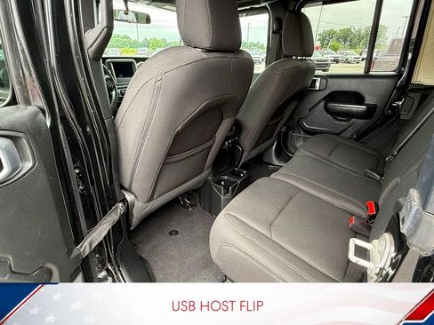 Used 2021 Jeep Wrangler Unlimited Sport AWD/4WD image 11