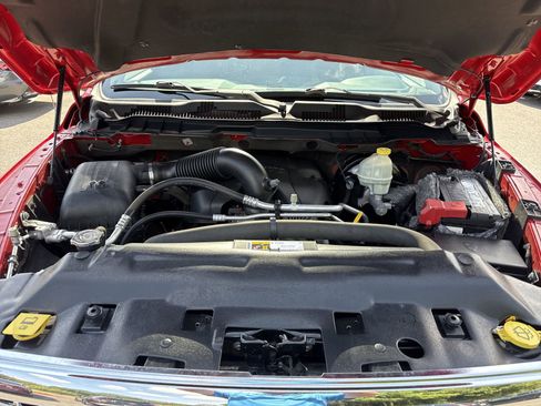 Used 2014 RAM 1500 Laramie image 31