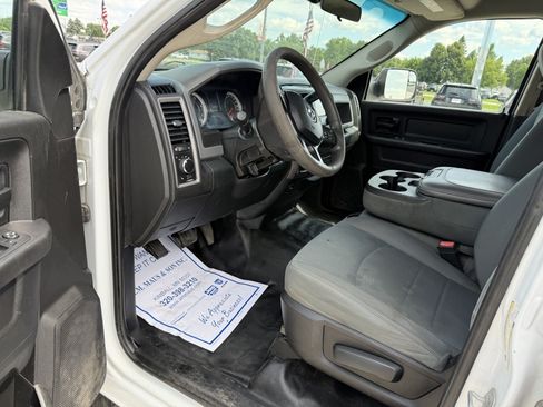Used 2018 RAM 3500 Tradesman w/ Chrome Appearance Group AWD/4WD image 14