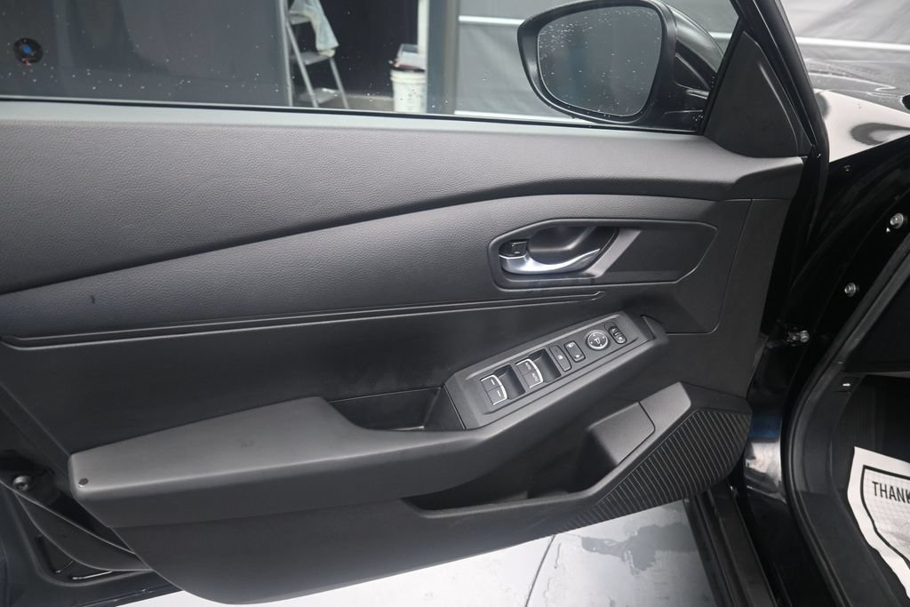 Used 2025 Honda Accord LX image 17