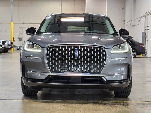 Used 2024 Lincoln Corsair Grand Touring AWD/4WD image 3