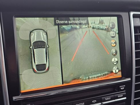 Used 2014 Porsche Panamera S image 14