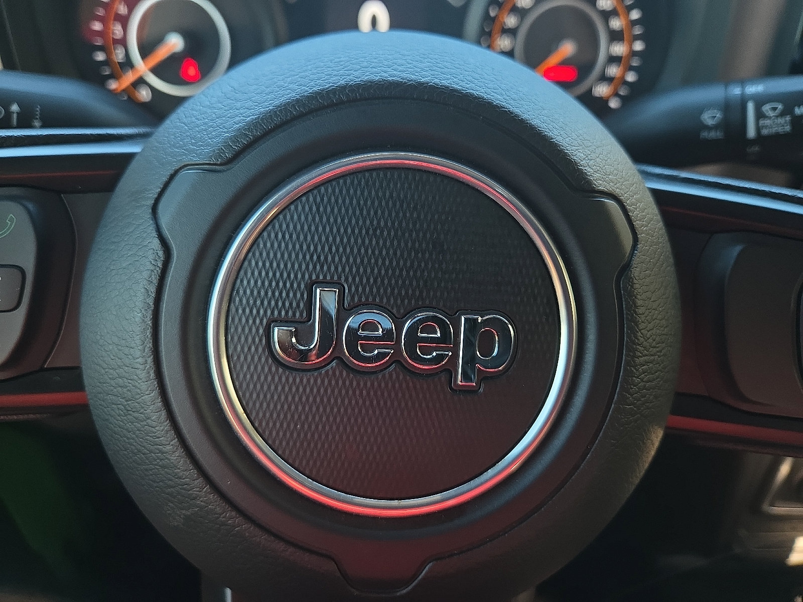 Used 2025 Jeep Wrangler Sport AWD/4WD image 22