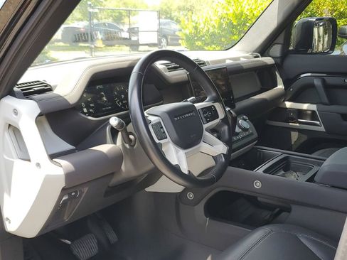 Used 2022 Land Rover Defender 110 S AWD/4WD image 22