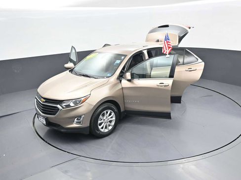 Used 2018 Chevrolet Equinox LT AWD/4WD image 44