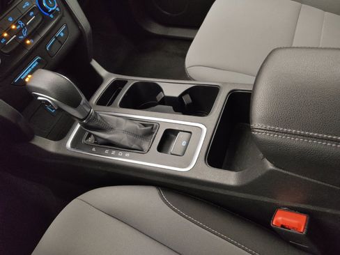 Used 2019 Ford Escape S FWD image 26