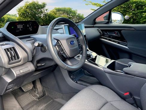 Used 2023 Subaru Solterra AWD image 16