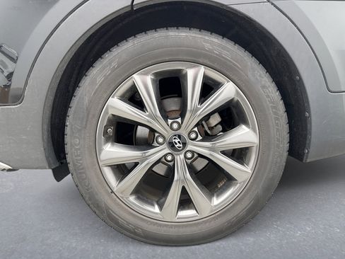 Used 2018 Hyundai Santa Fe Sport w/ 2.0T Ultimate Tech Package 05 AWD/4WD image 12