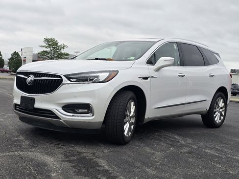 Used 2021 Buick Enclave Premium w/ Sun and Sites Package AWD/4WD image 14