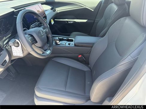 New 2026 Lexus RX 350 Premium FWD image 12