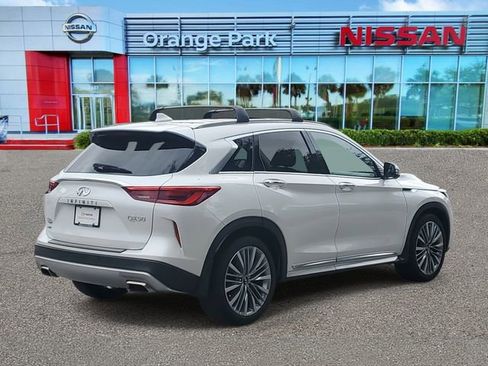 Used 2023 INFINITI QX50 Sensory w/ Accent Package image 4