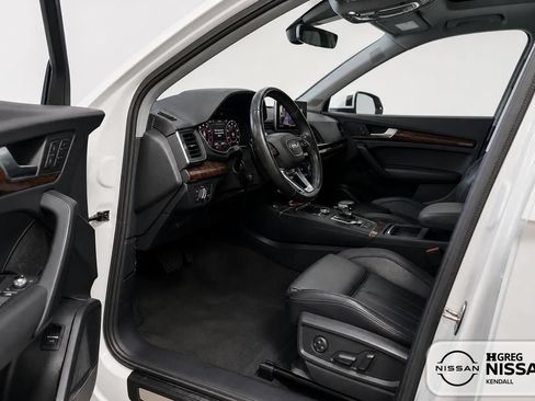Used 2018 Audi Q5 2.0T Premium Plus w/ Premium Plus Package AWD/4WD image 7