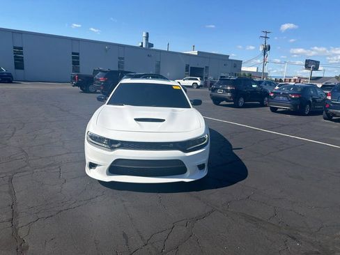 Used 2023 Dodge Charger Scat Pack w/ Plus Group RWD image 3