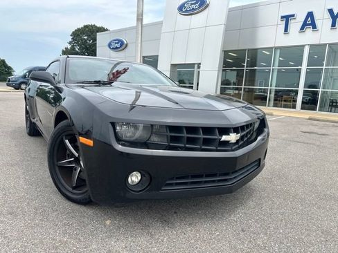 Used 2013 Chevrolet Camaro LS RWD image 5