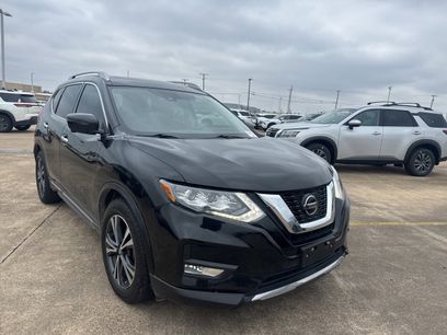 Used 2018 Nissan Rogue SL w/ Premium Package