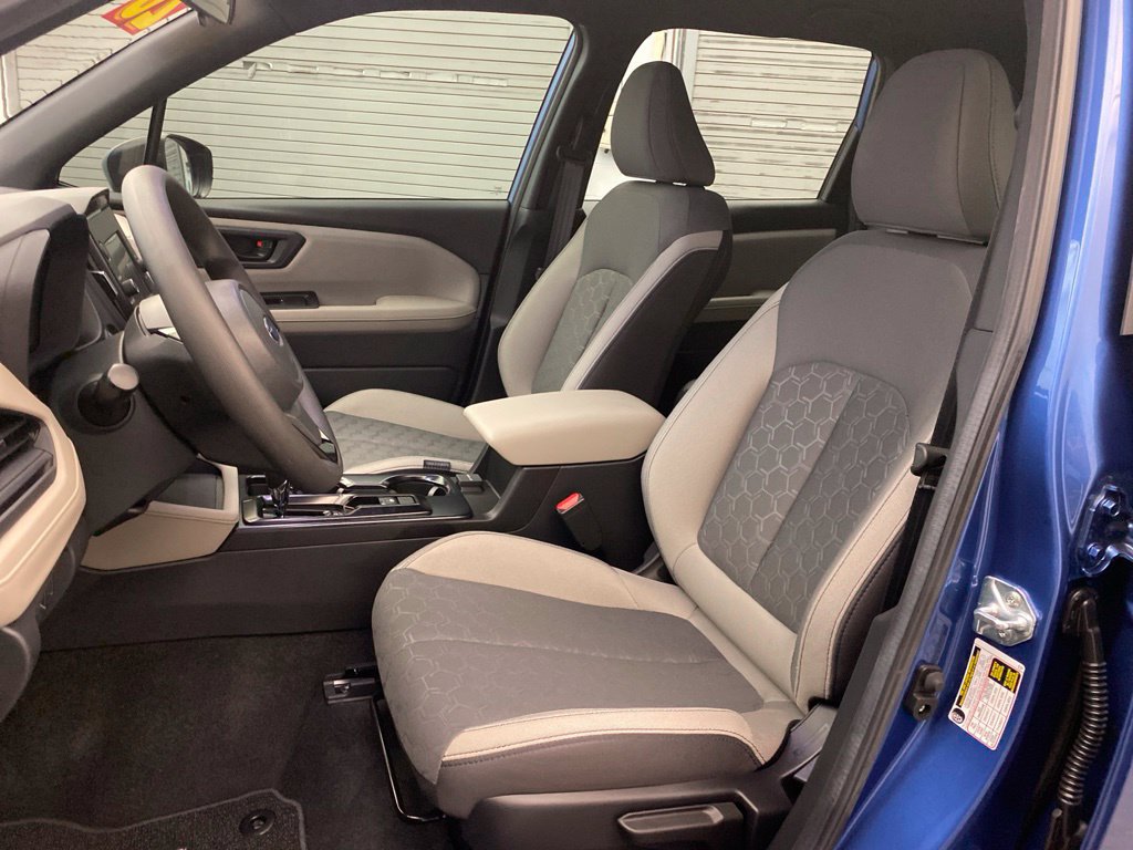 Used 2026 Subaru Forester AWD/4WD image 12