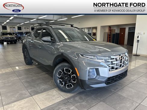 Used 2022 Hyundai Santa Cruz SEL Premium image 1