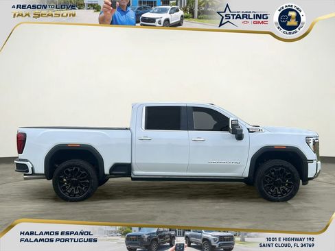 New 2026 GMC Sierra 2500 Denali w/ Denali Reserve Package image 7