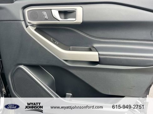 Certified 2022 Ford Explorer XLT w/ Equipment Group 202A AWD/4WD image 22