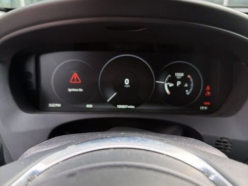 Used 2018 Jaguar F-PACE Prestige image 6