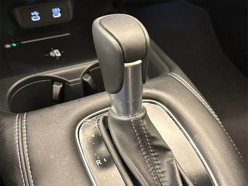 Certified 2026 Honda HR-V EX-L image 28