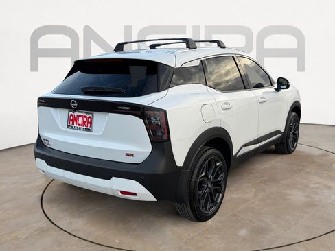 Used 2025 Nissan Kicks SR image 11