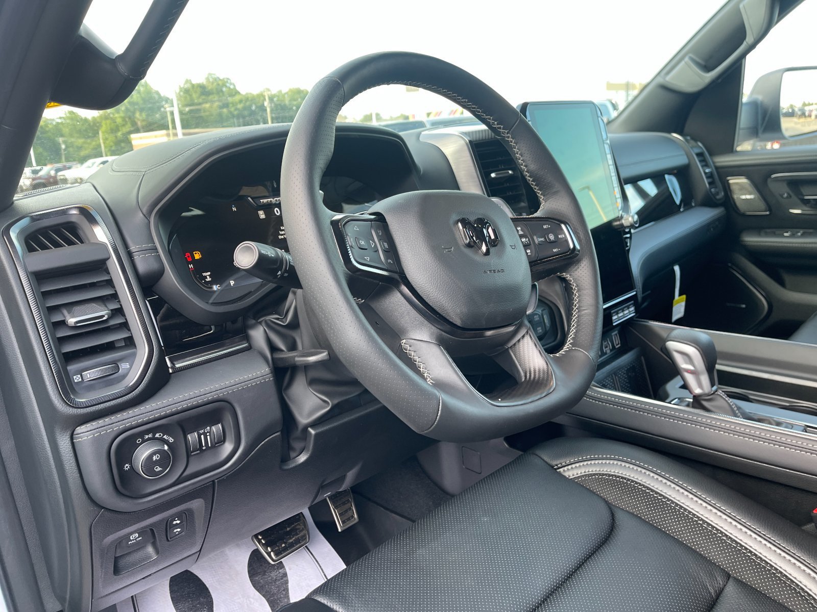 New 2026 RAM 1500 RHO w/ RHO Level 1 Equipment Group AWD/4WD image 10