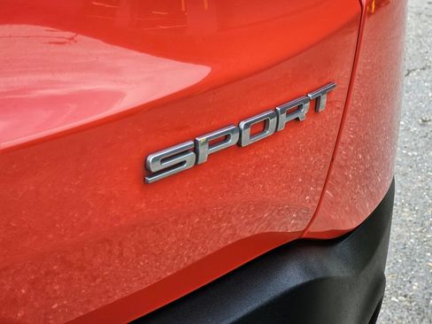 Used 2019 Jeep Renegade Sport AWD/4WD image 13