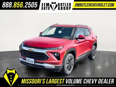 New 2026 Chevrolet TrailBlazer LT w/ Convenience Package AWD/4WD image 1