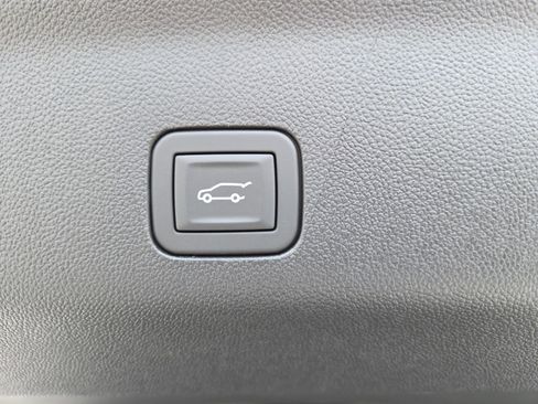 New 2026 GMC Yukon AT4 AWD/4WD image 25