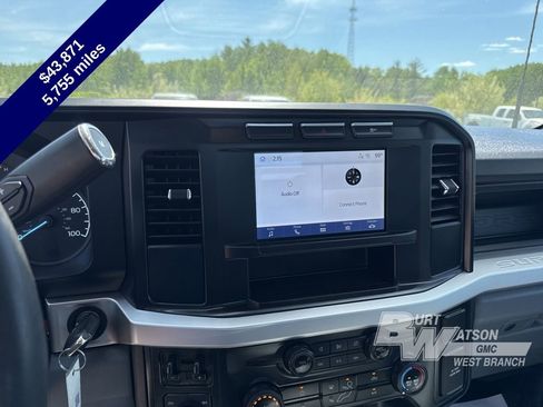 Used 2024 Ford F350 XL w/ Snow Plow Prep Package AWD/4WD image 24
