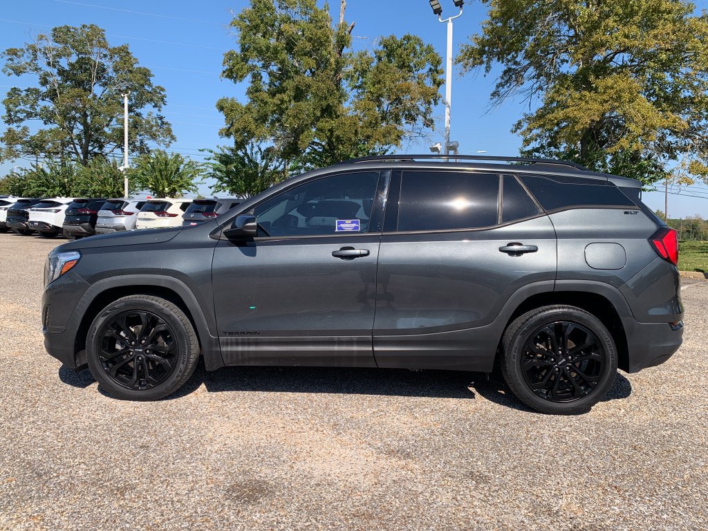 Used 2020 GMC Terrain SLT w/ Elevation Edition FWD image 5