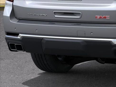 New 2026 GMC Yukon Denali w/ Denali Reserve Package AWD/4WD image 14