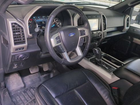 Used 2020 Ford F150 Lariat w/ Equipment Group 502A Luxury AWD/4WD image 9