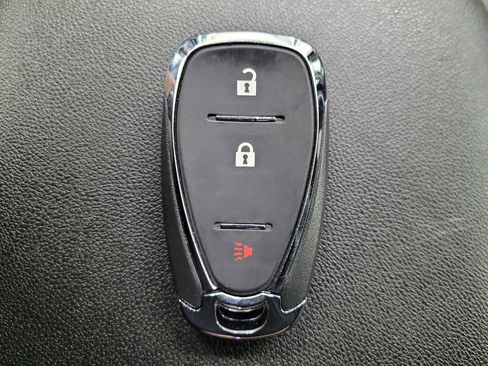 Used 2019 Chevrolet Equinox LT FWD image 32