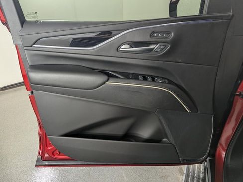 Used 2024 Cadillac Escalade V image 14