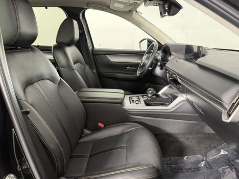 Used 2024 MAZDA CX-90 Plug-In Hybrid w/ Preferred image 10