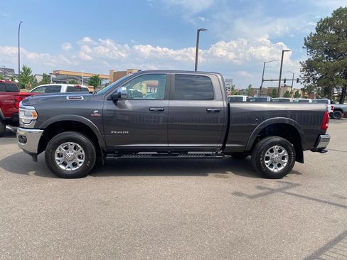 Used 2022 RAM 2500 Laramie AWD/4WD image 2