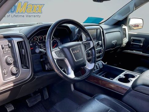 Used 2018 GMC Sierra 1500 SLT w/ SLT Premium Package AWD/4WD image 22