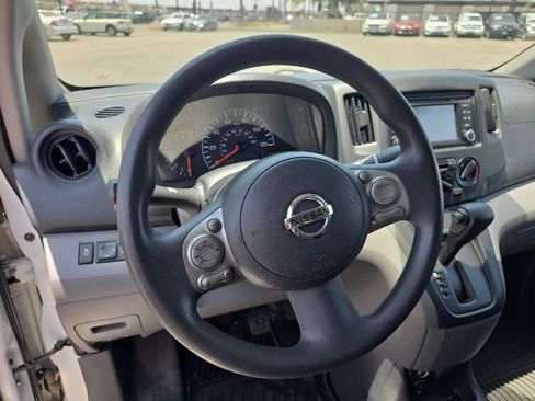 Used 2017 Nissan NV200 SV w/ Technology Package FWD image 22