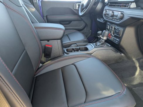 New 2026 Jeep Gladiator Rubicon image 8